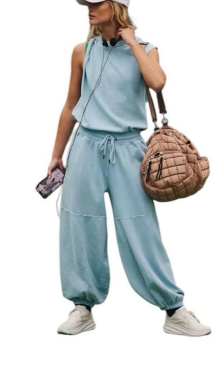 FREE PEOPLE THROW AND GO JUMPSUIT SIZE SMALL BABY BLUE